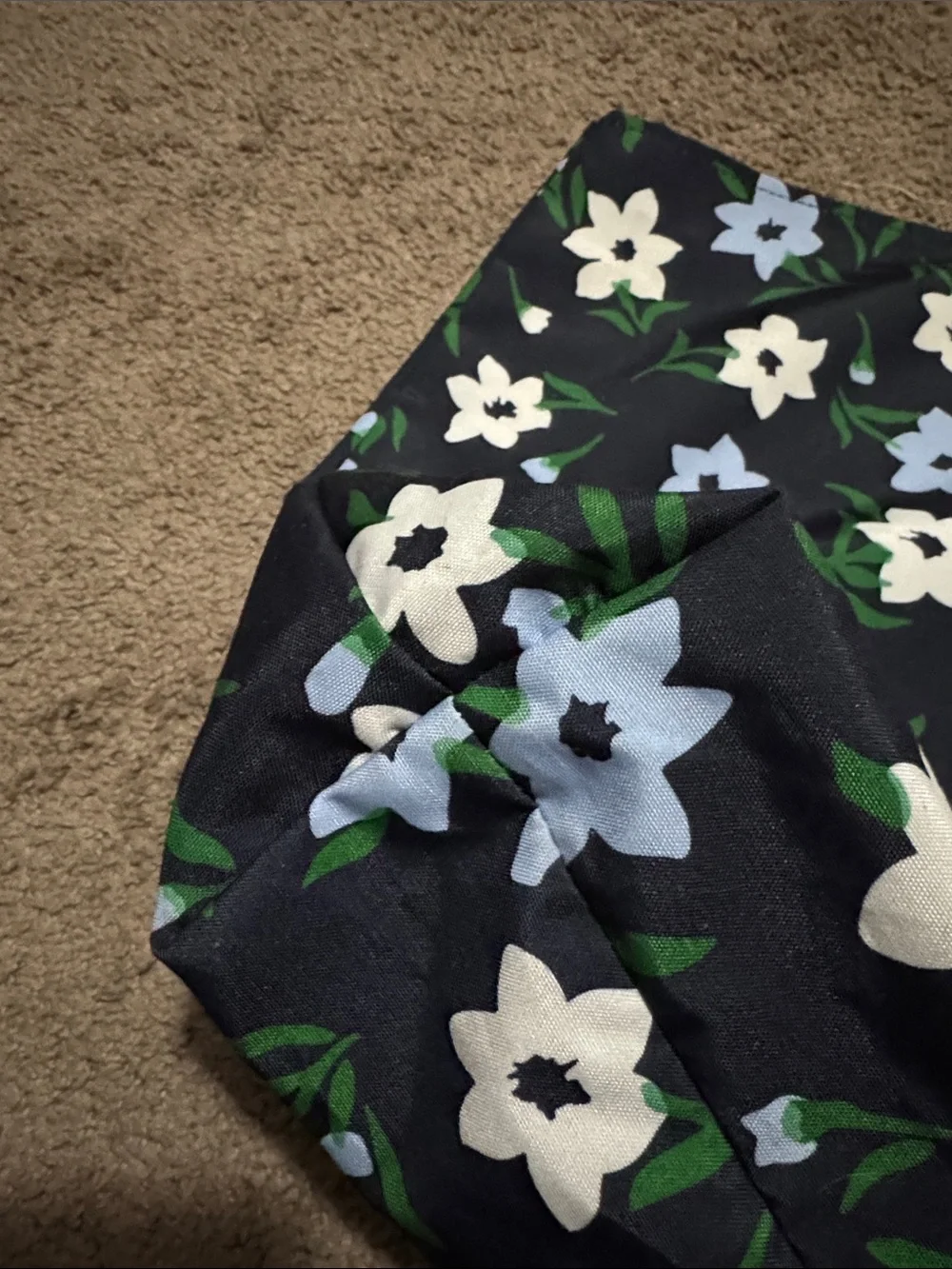 Kate Spade Tote-Navy Floral-Cloth-OpenTop-Large Size-GUC